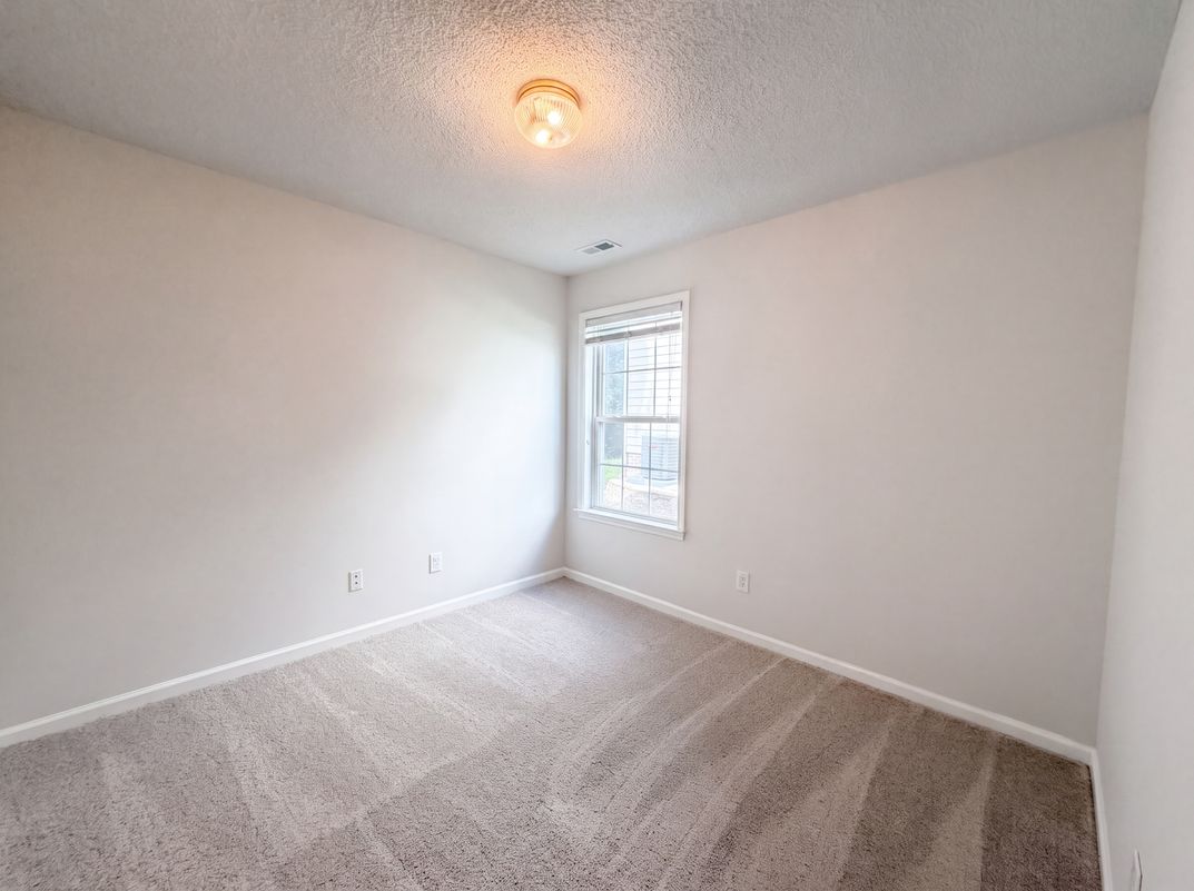Photo 11 of 16 of 4536 Drewbridge Way, Raleigh, NC