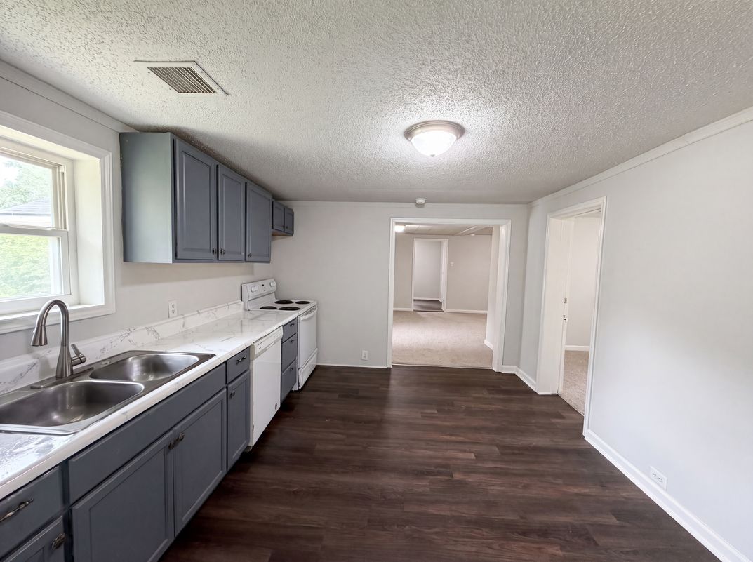Photo 6 of 20 of 237 Geddis Rd, Inman, SC