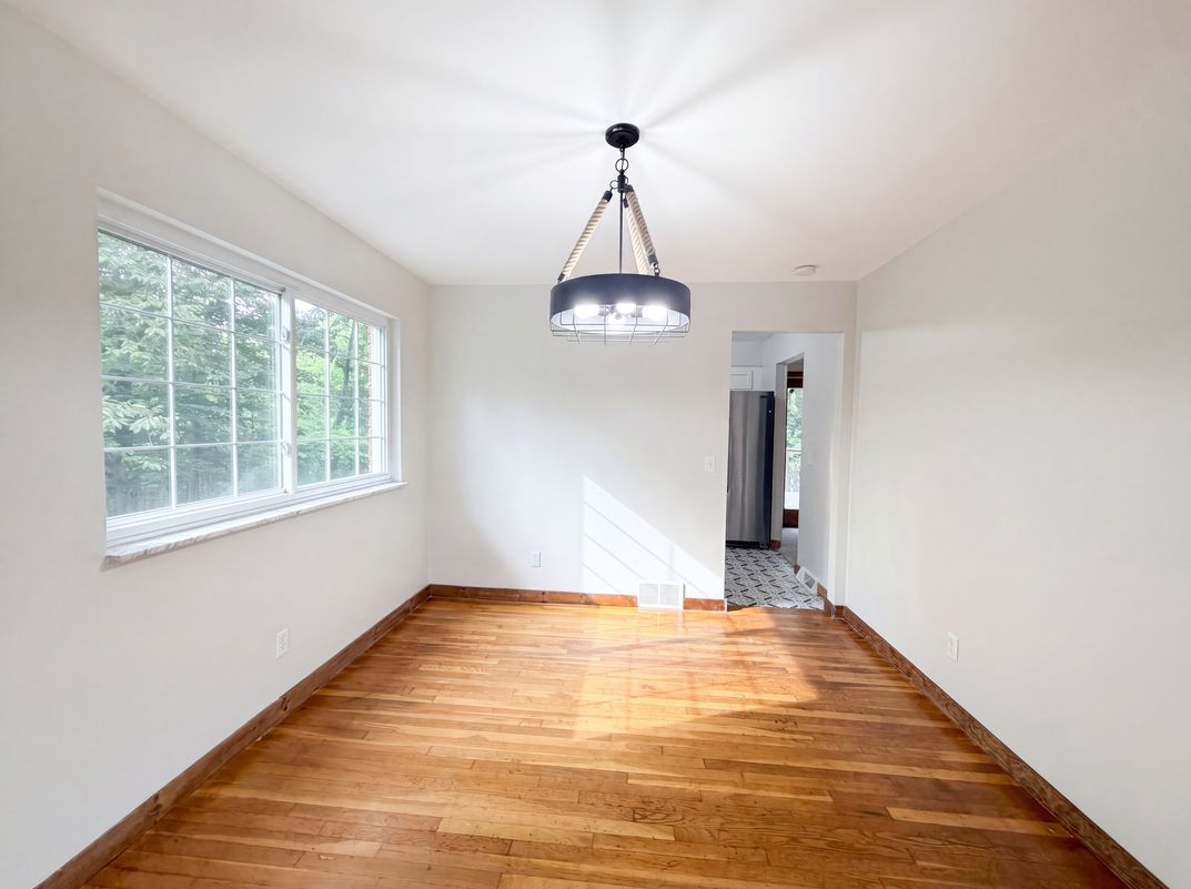 Photo 10 of 31 of 1004 Marcie Ln, Milford, OH