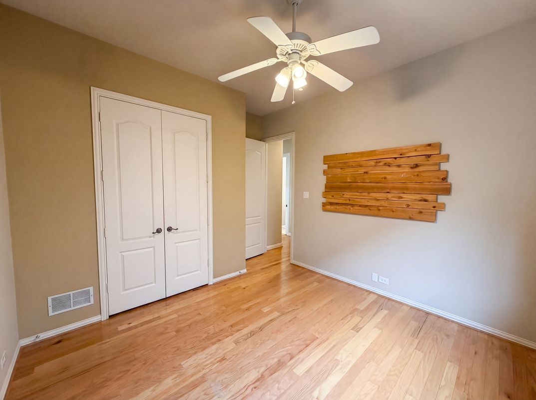 Photo 17 of 29 of 1309 Winding Brook Dr, Garland, TX