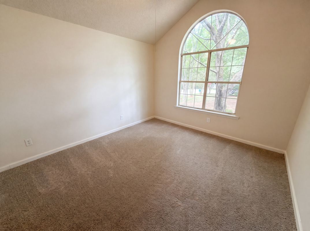 Photo 9 of 16 of 3505 Sandberry Dr, Waxhaw, NC