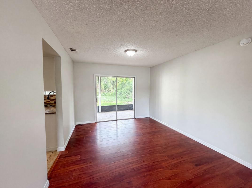 Photo 7 of 18 of 3143 Boxelder St, Deltona, FL