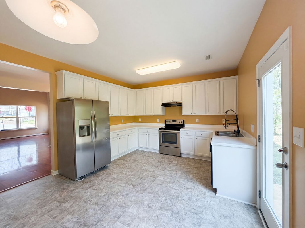 Property photo 2 of 3712 Mayfair Mill Dr