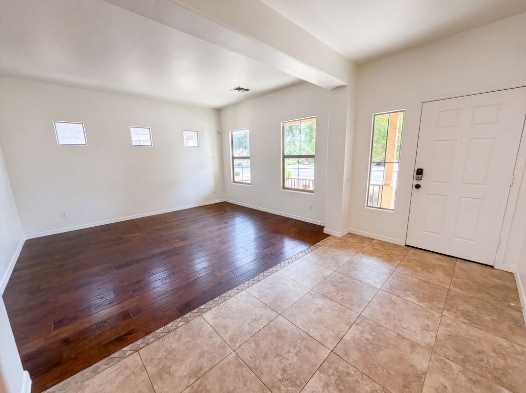 Photo 3 of 21 of 4612 S Marron, Mesa, AZ