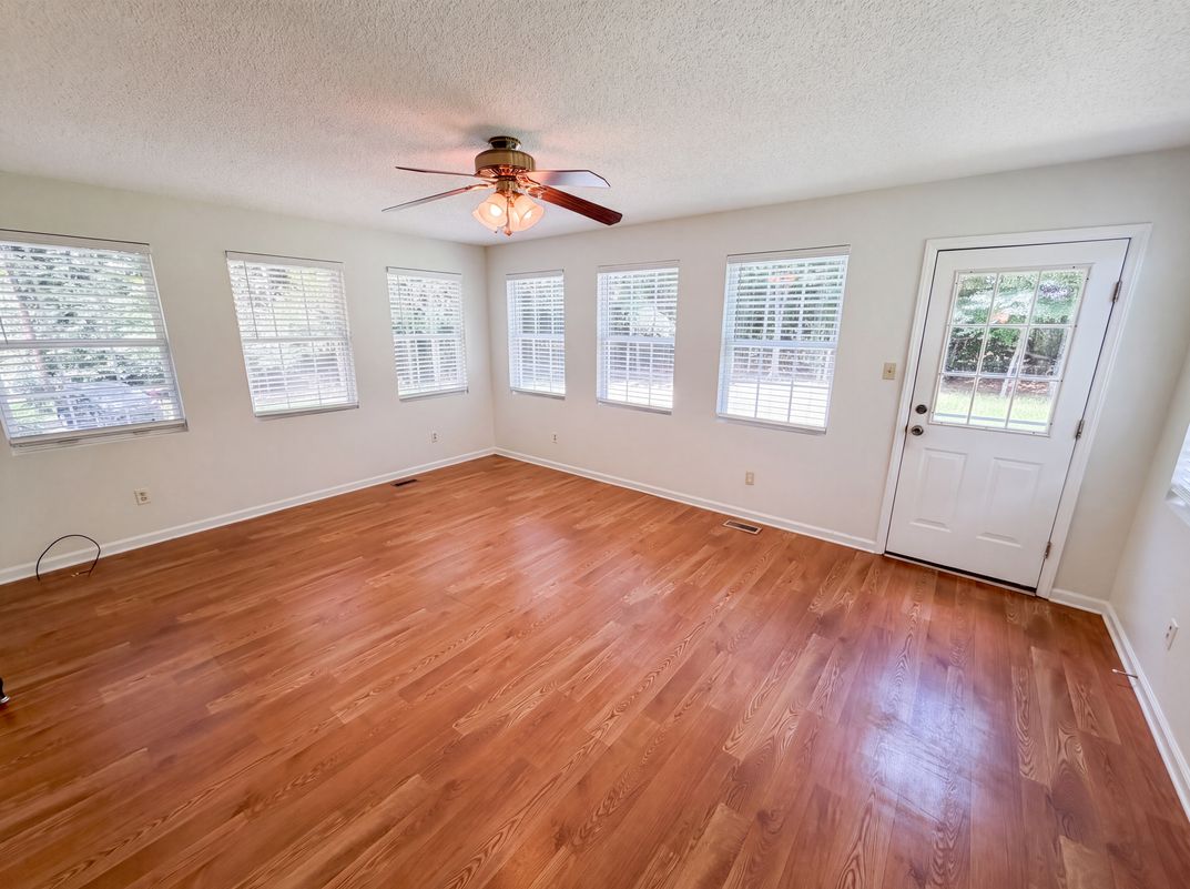 Photo 20 of 23 of 5100 Robinwood Dr, Charlotte, NC
