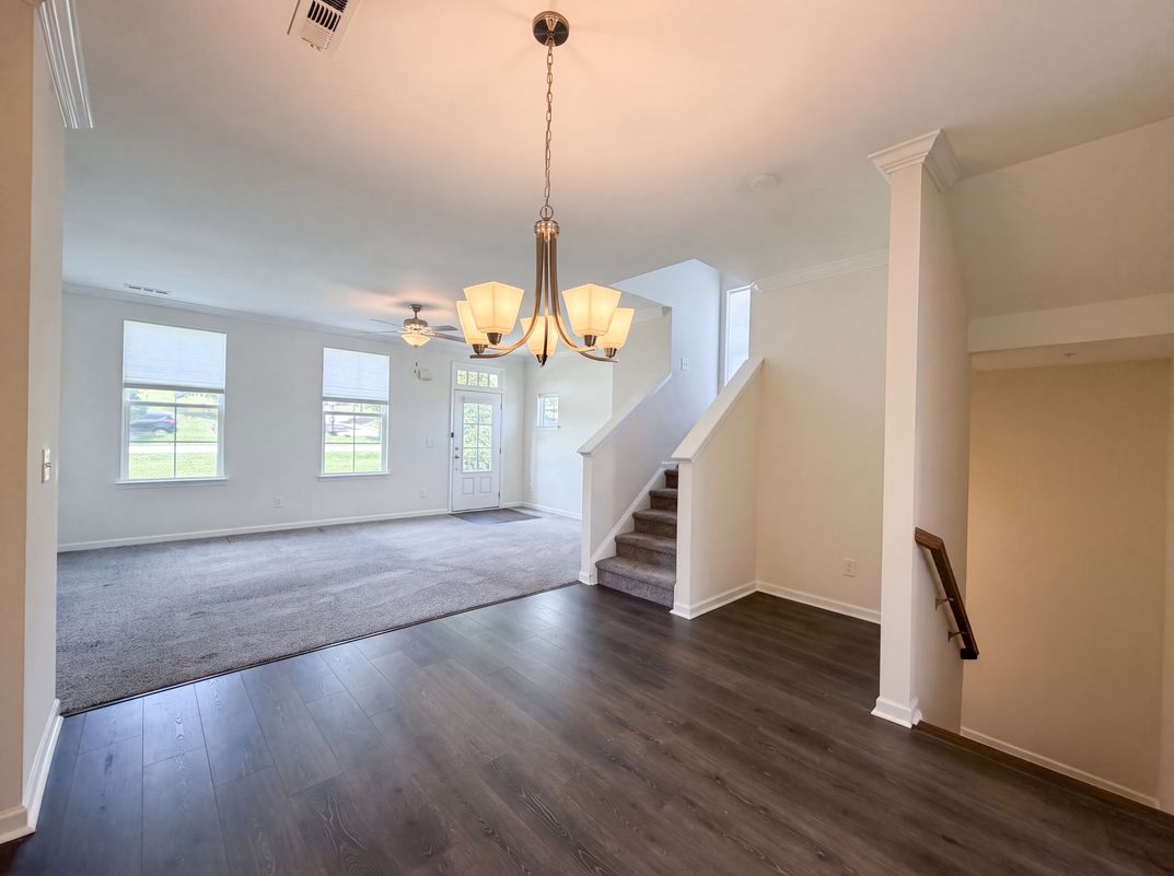 Photo 7 of 31 of 200 Kinsale Dr, Spring Hill, TN