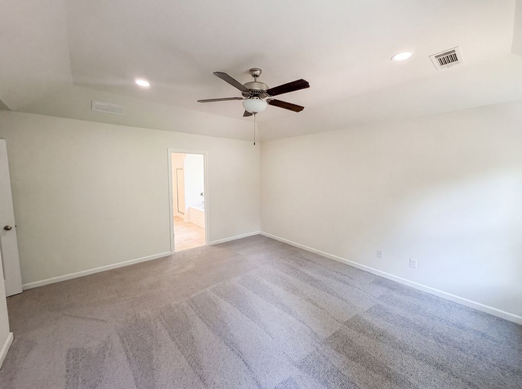 Photo 4 of 22 of 5049 Saphire Ct, Douglasville, GA