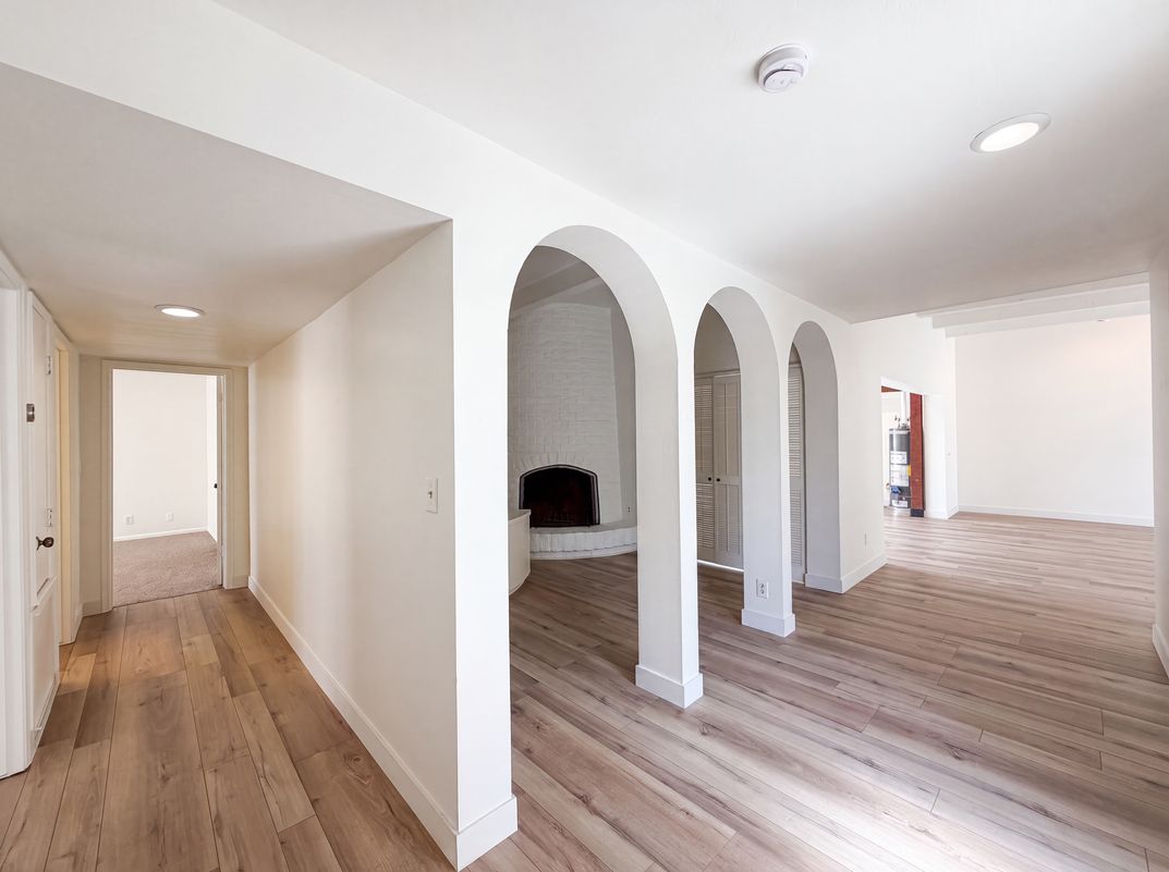 Photo 9 of 28 of 5341 N Questa Tierra Dr, Phoenix, AZ