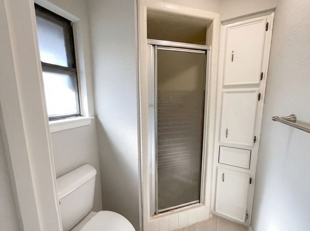Photo 12 of 21 of 5423 Timberhurst, San Antonio, TX