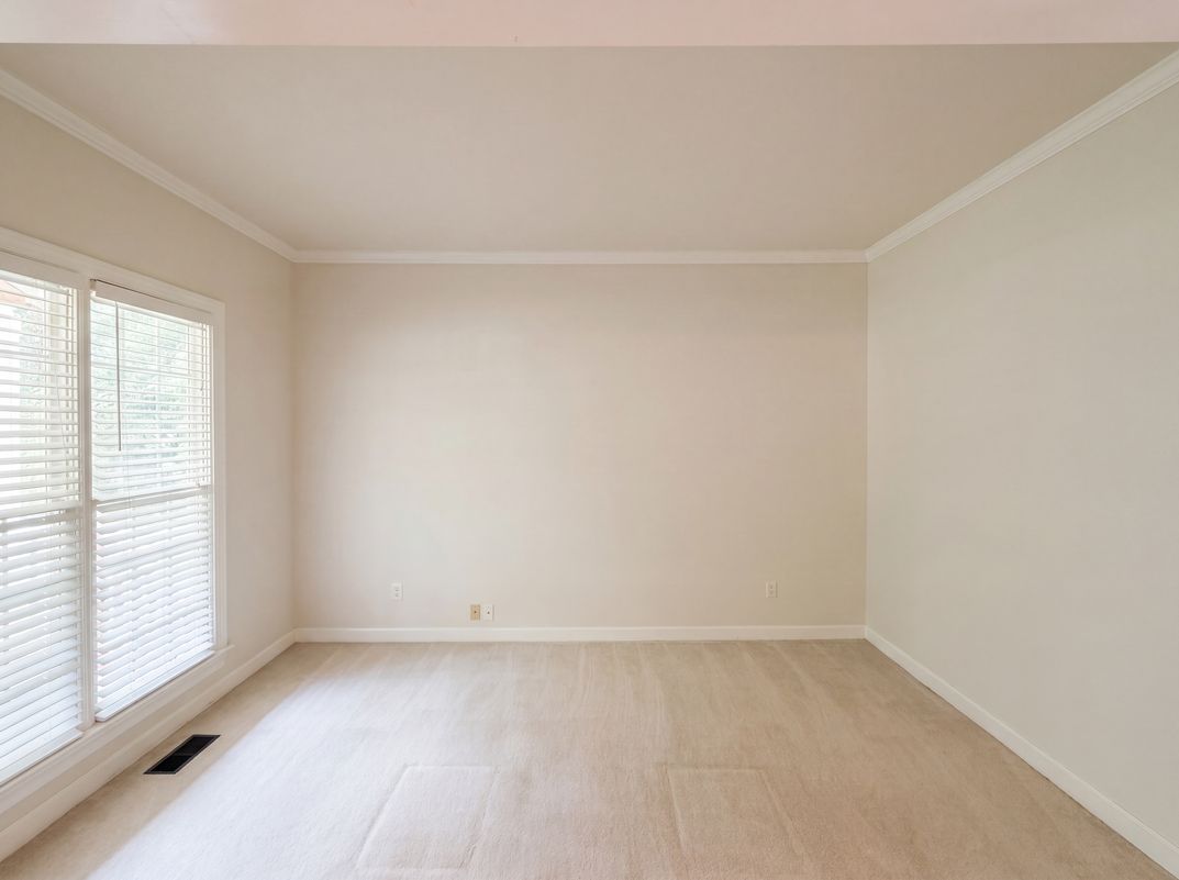 Photo 3 of 19 of 7301 Lakefall Dr, Wake Forest, NC