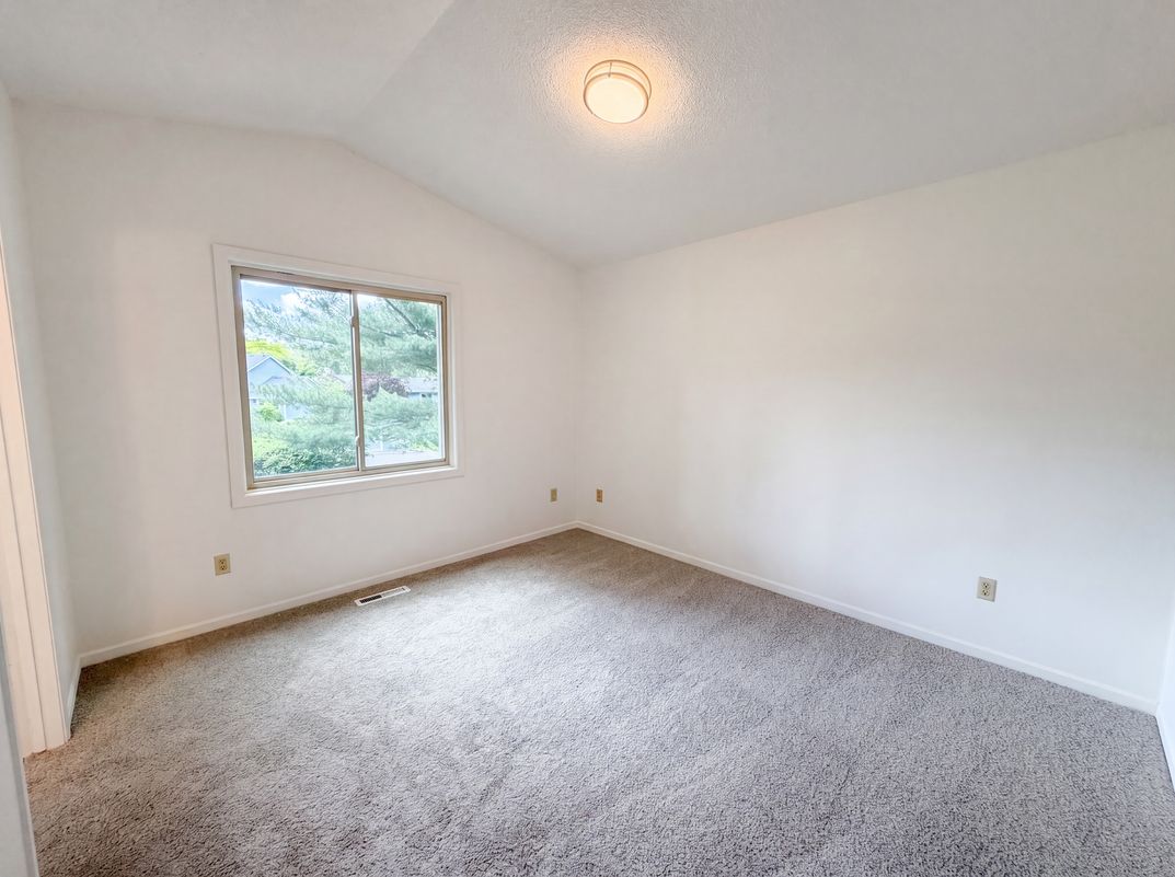 Photo 18 of 34 of 12754 Ibis St NW, Coon Rapids, MN