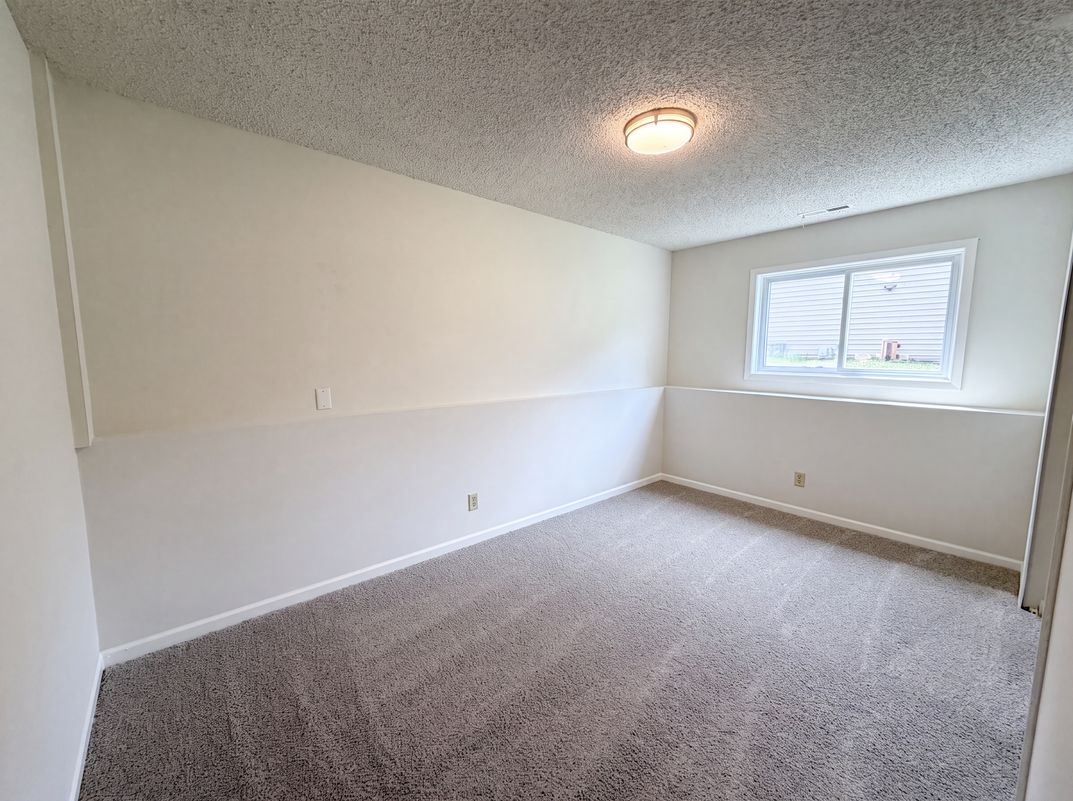 Photo 21 of 25 of 4289 159th Ct W, Rosemount, MN
