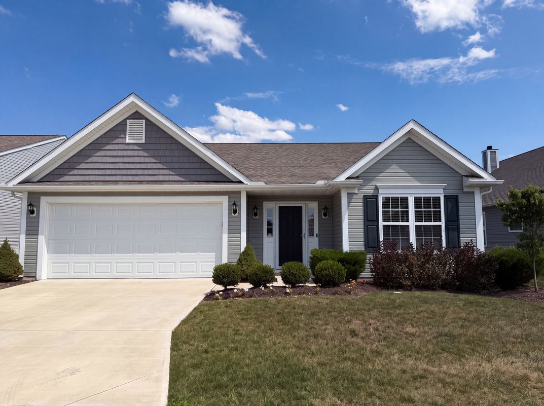 Photo 16 of 20 of 159 Prestwyck Ln, Elyria, OH