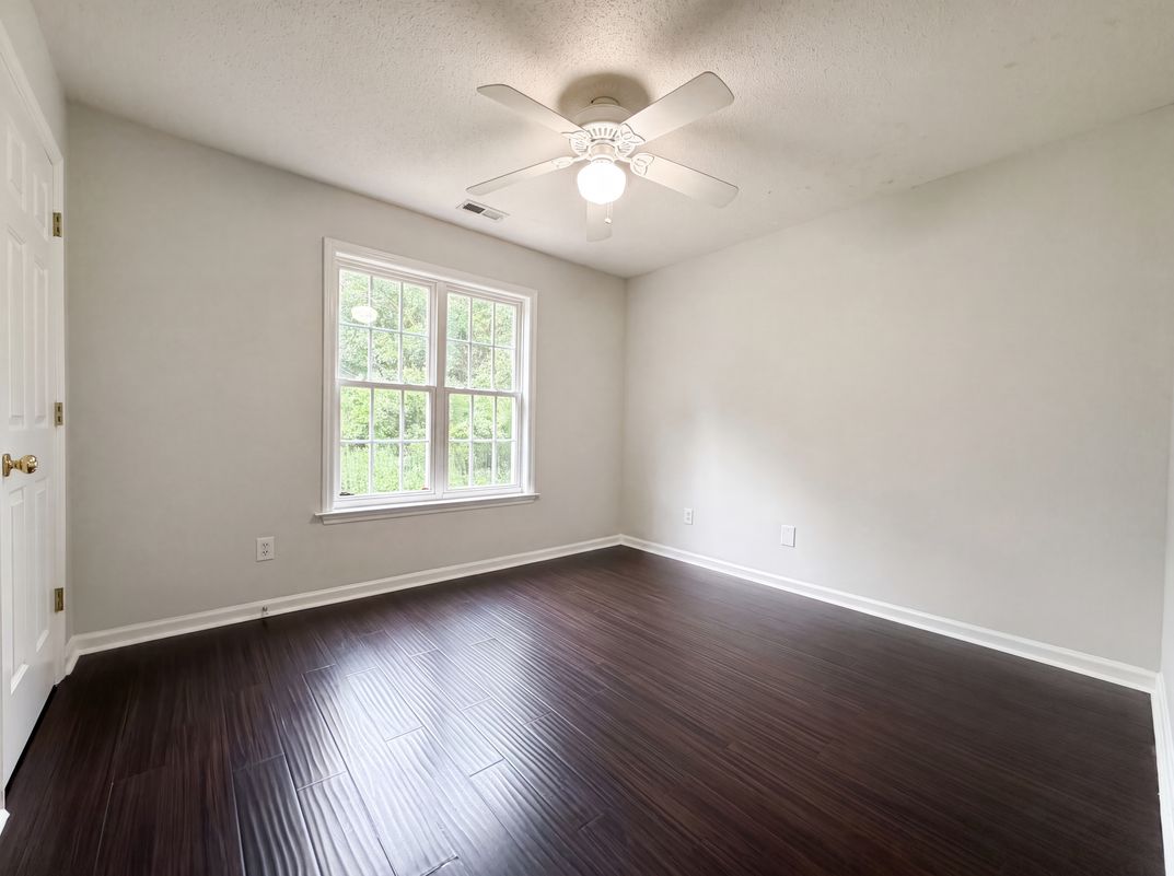 Photo 10 of 23 of 225 Sarazen Dr, Clayton, NC