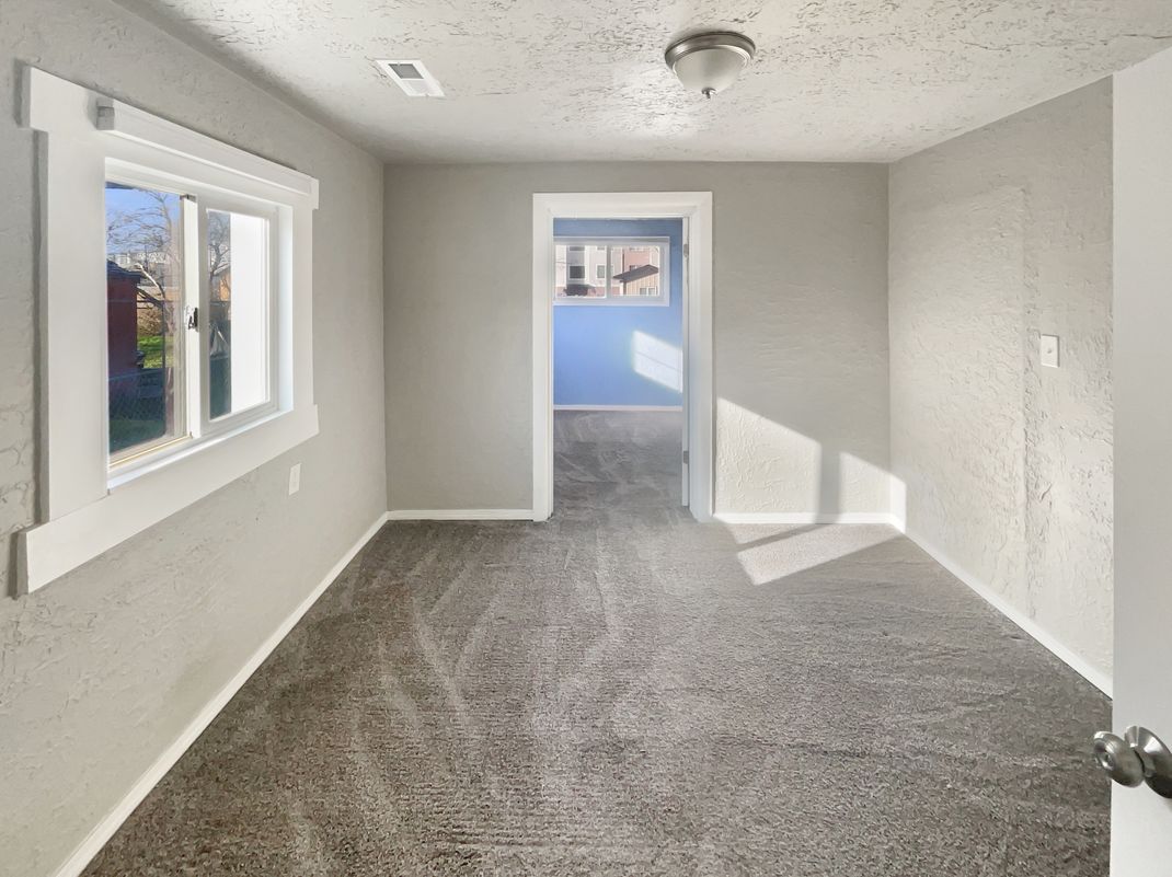 Photo 13 of 17 of 2865 Pingree Ave, Ogden, UT