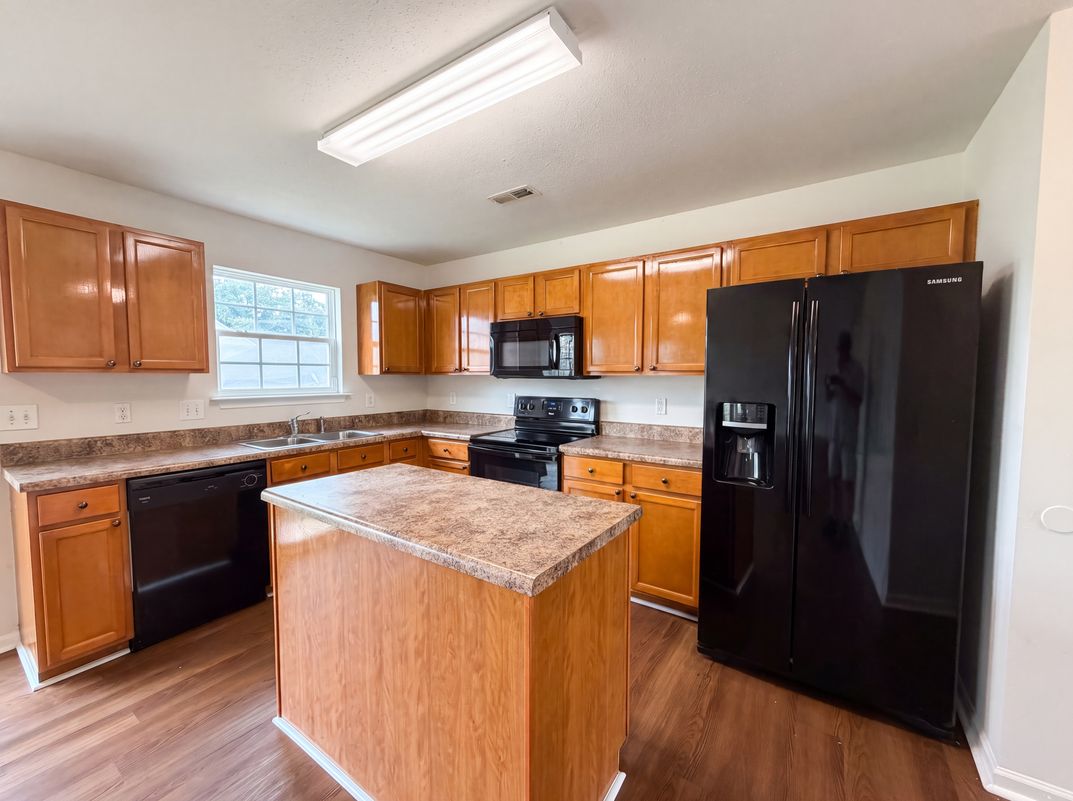 Photo 6 of 23 of 4 Bay Willows Ct, Greensboro, NC