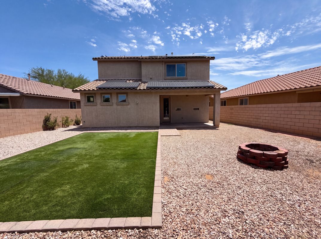 Photo 5 of 25 of 7452 S Golden Shore Dr, Tucson, AZ