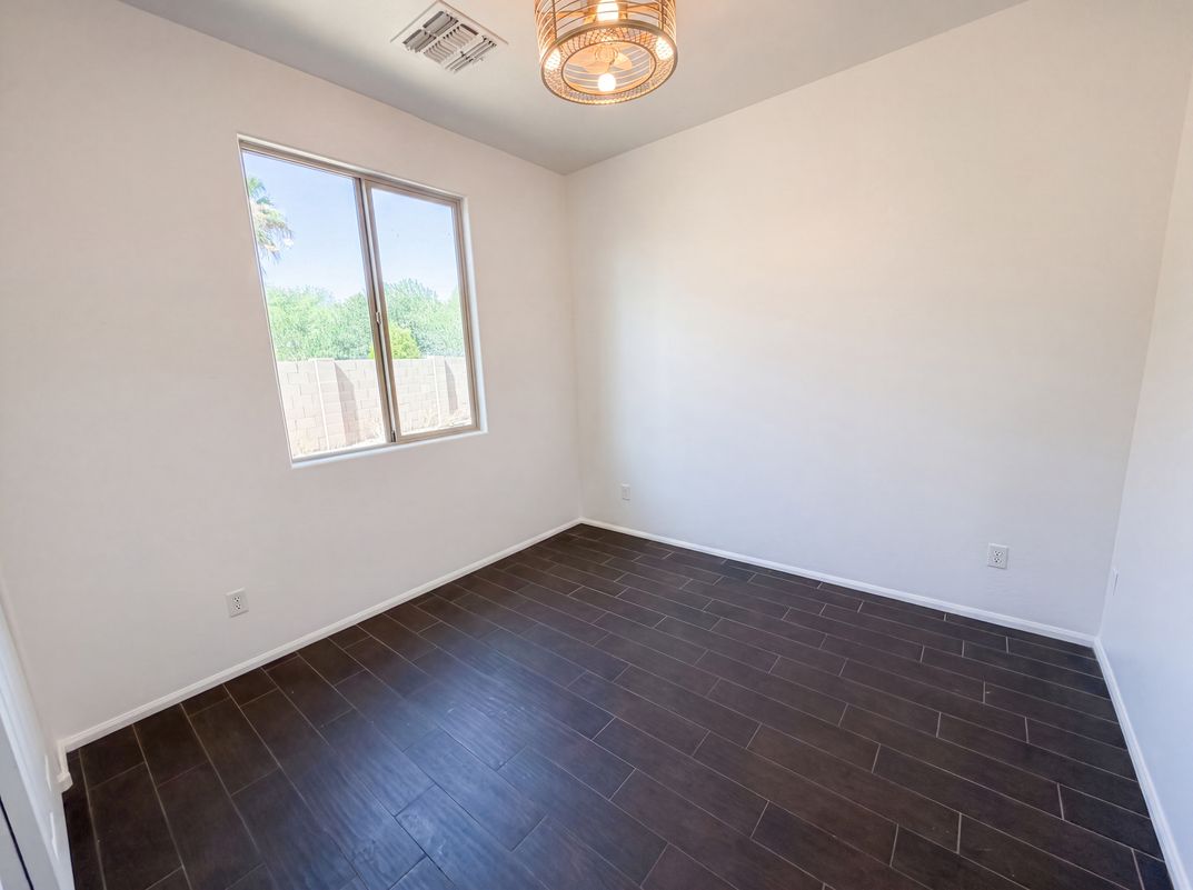 Photo 15 of 21 of 4541 S Merriman Way, Gilbert, AZ