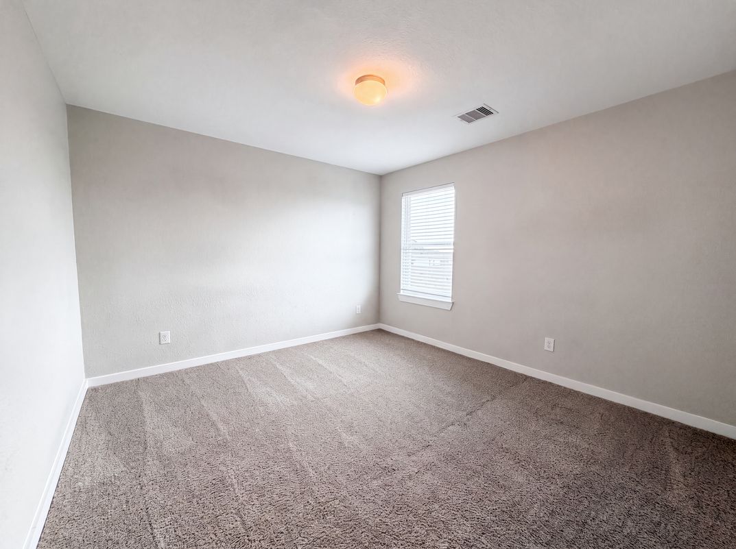 Photo 11 of 19 of 40828 Mostyn Hill Dr, Magnolia, TX