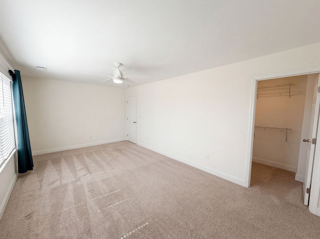 Photo 40 of 44 of 2714 Green Ash Ln, Knoxville, TN