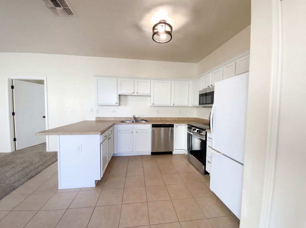 Photo 8 of 14 of 2300 E Magma Rd, San Tan Valley, AZ