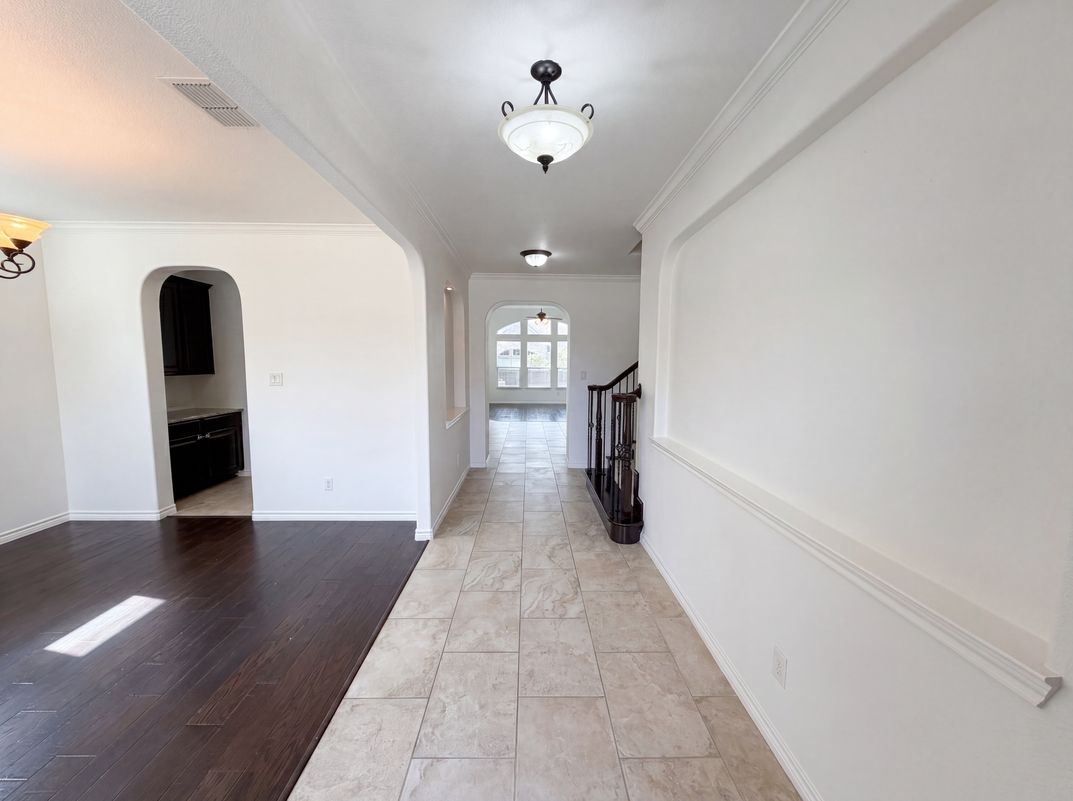Photo 6 of 37 of 8312 Snow Goose Way, Fort Worth, TX