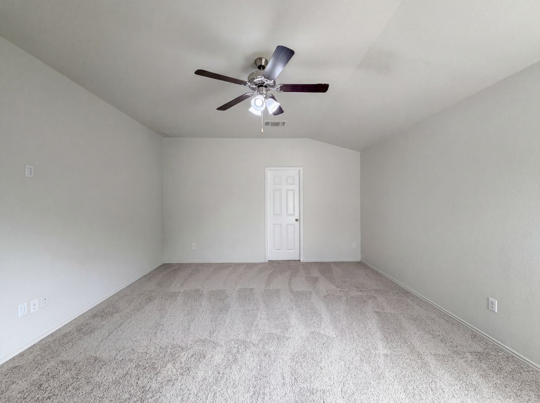 Photo 11 of 19 of 6623 Ambrose Cir, Temple, TX