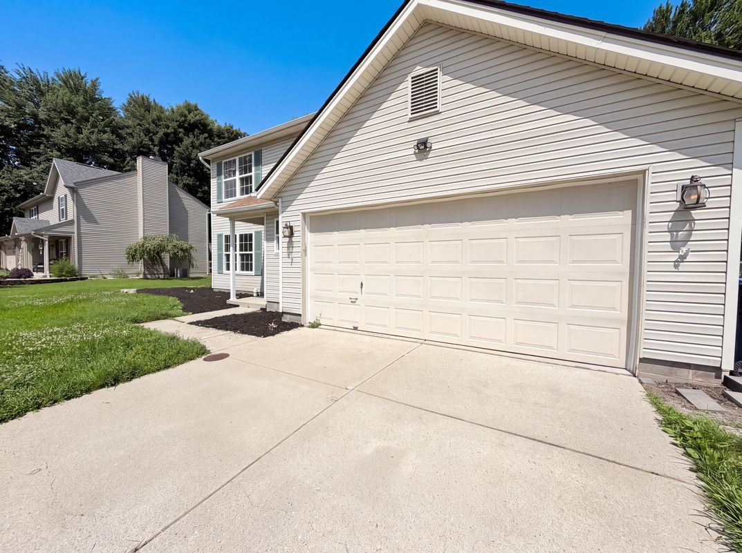 Photo 25 of 27 of 4213 Mallard Dr, Batavia, OH