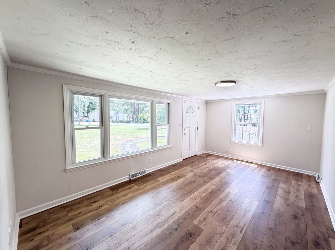Photo 7 of 18 of 9801 Hannon Rd, Mint Hill, NC