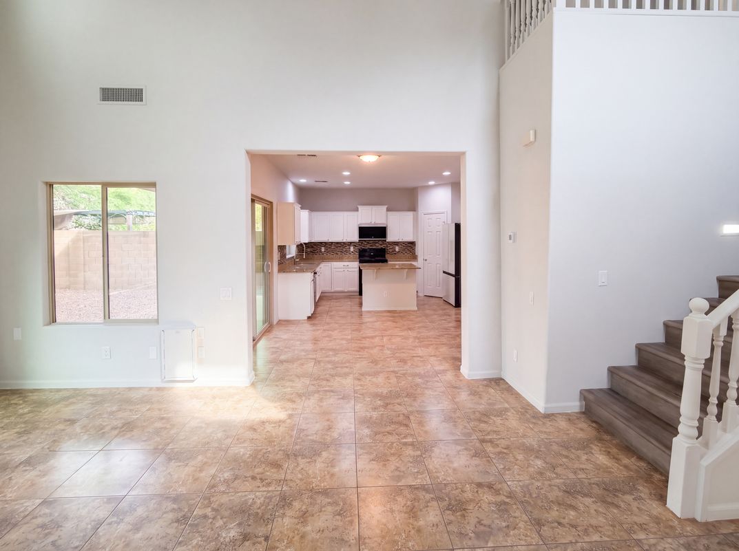 Photo 9 of 40 of 5417 W Parsons Rd, Phoenix, AZ