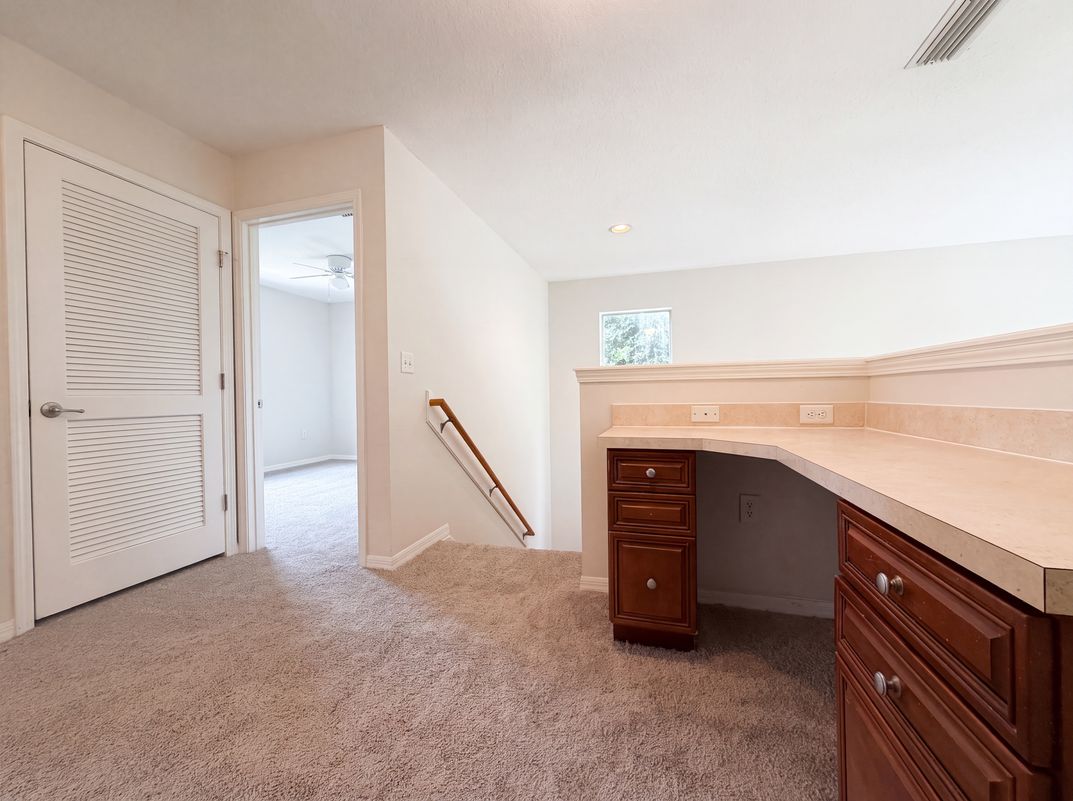 Photo 15 of 32 of 8331 Golden Bamboo Dr, Jacksonville, FL