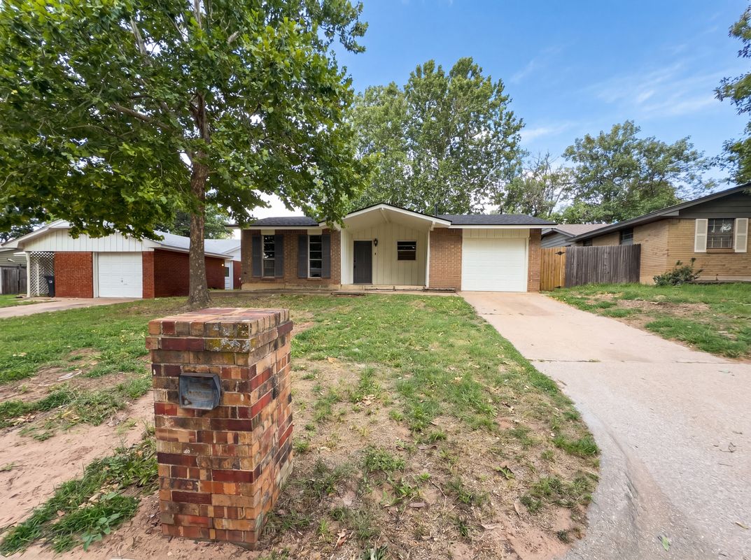 Photo 21 of 24 of 1513 N Bradley Ave, Oklahoma City, OK