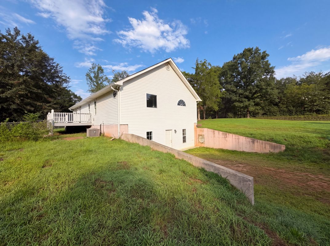Photo 56 of 69 of 98 Eb Rd, Cleveland, GA