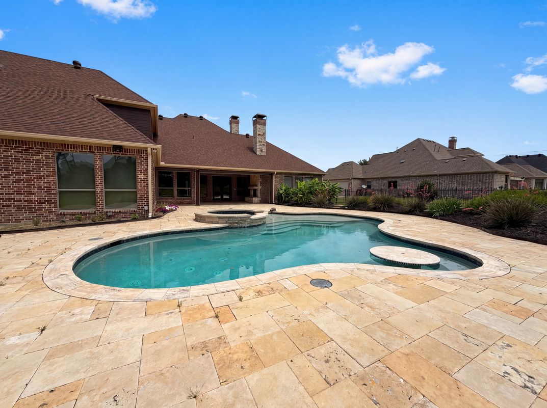 Photo 5 of 28 of 1930 Fair Oaks Ln, Prosper, TX