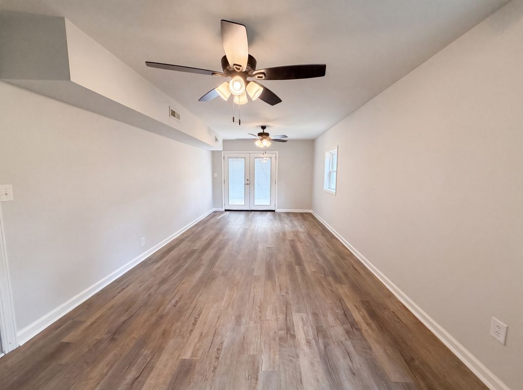 Photo 9 of 21 of 2510 Middleton Dr, Gastonia, NC