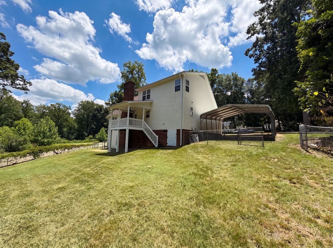 Photo 22 of 27 of 311 Hickory Wood Dr, Kannapolis, NC