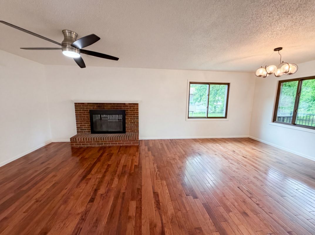 Photo 3 of 24 of 11878 100th Pl N, Maple Grove, MN