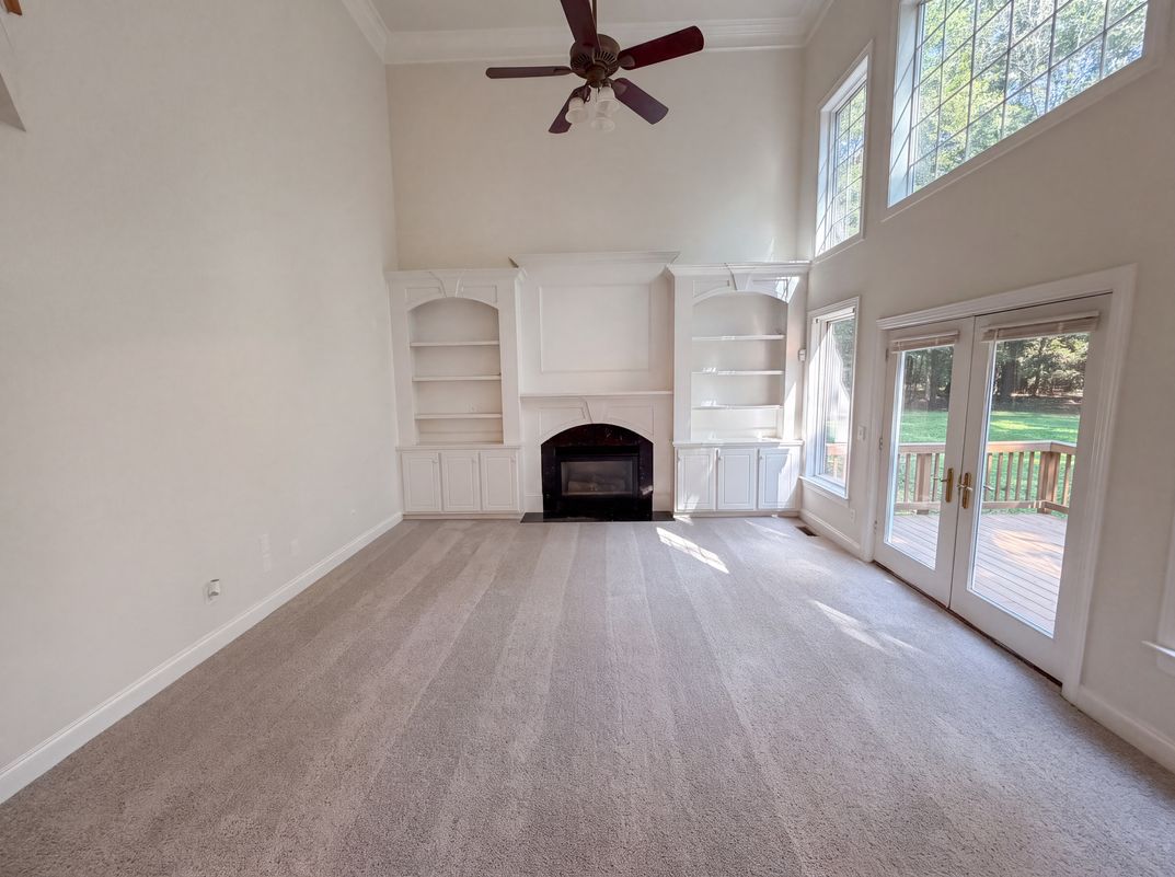 Photo 9 of 33 of 10124 Windtree Ln, Charlotte, NC