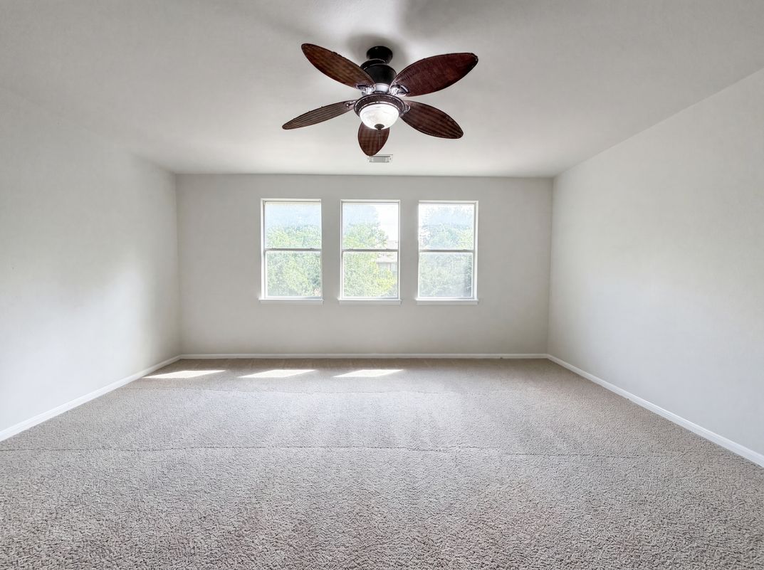 Photo 4 of 22 of 2404 Danciger Ln, Cedar Park, TX