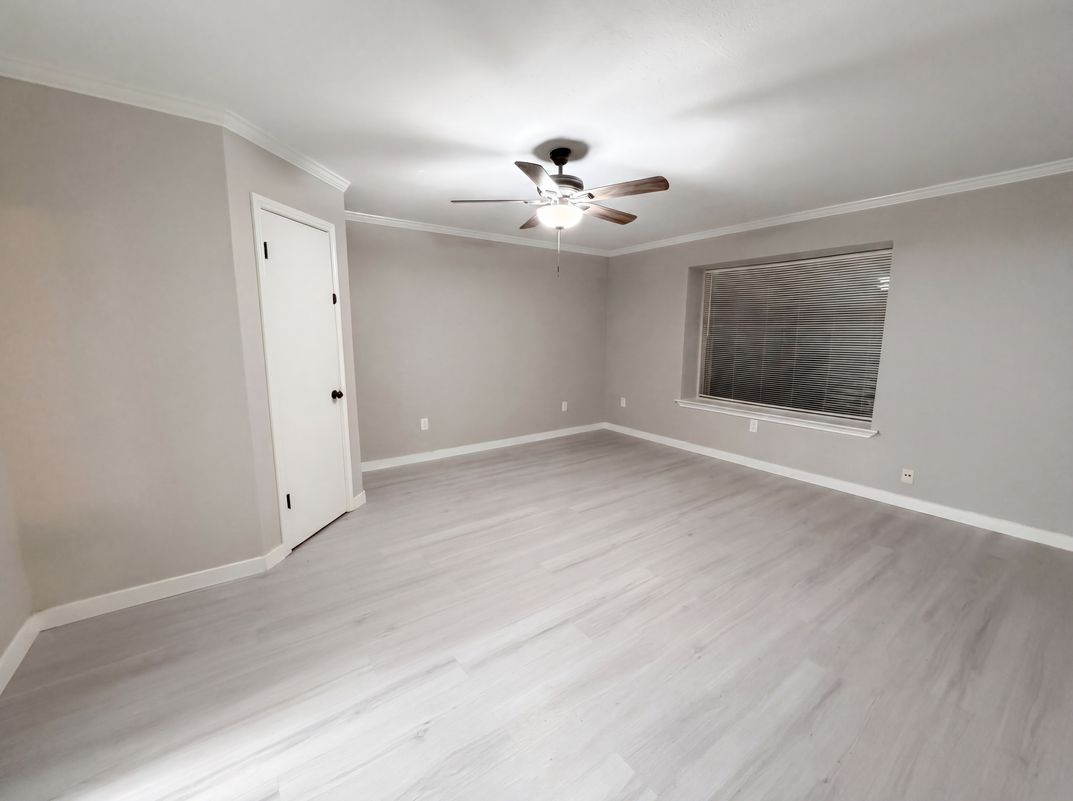 Photo 11 of 18 of 13214 Deepwater Cir, Corpus Christi, TX
