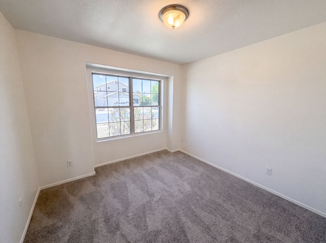 Photo 12 of 18 of 9103 N Palm Brook Dr, Tucson, AZ