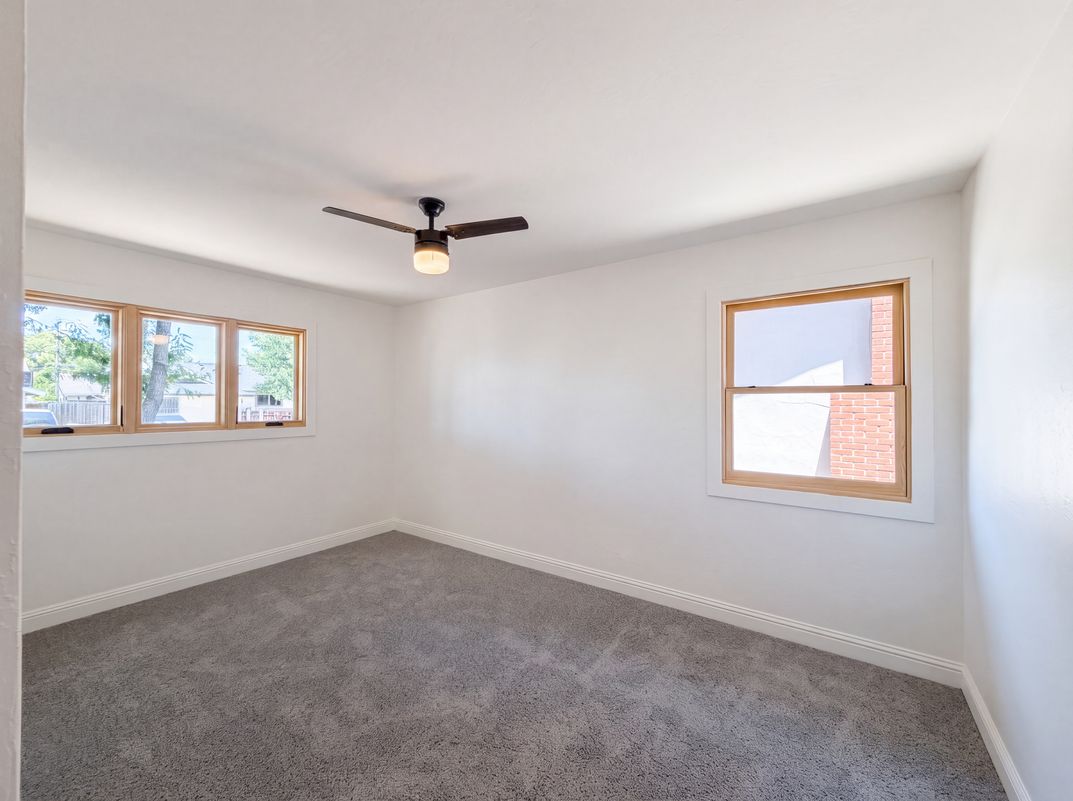 Photo 22 of 41 of 4601 Summit Way, Sacramento, CA