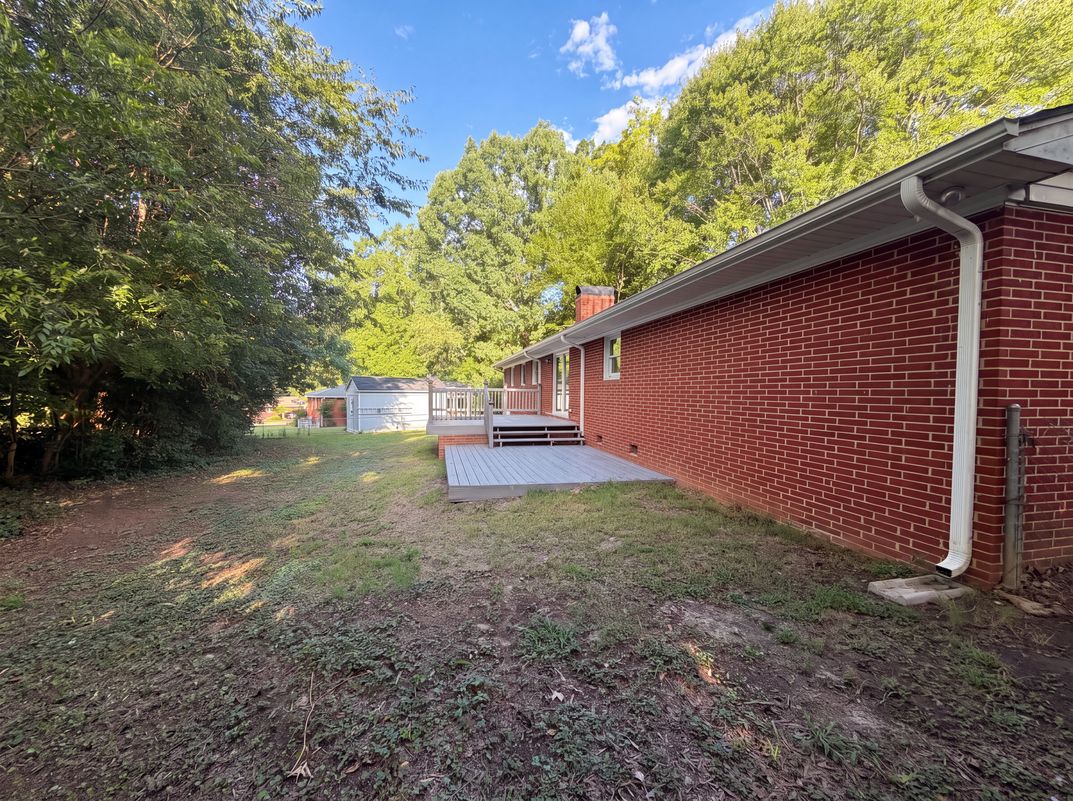 Photo 15 of 16 of 407 Lamesa Dr, Raleigh, NC