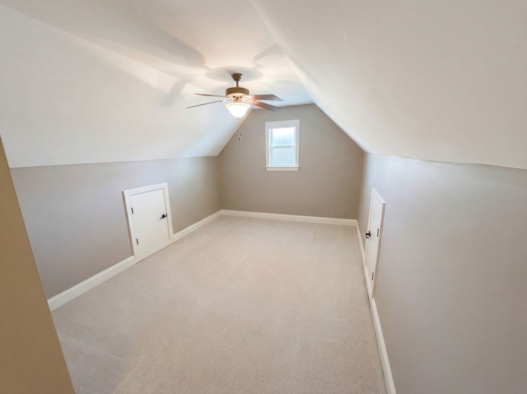 Photo 15 of 20 of 212 Westwind Dr, Newnan, GA