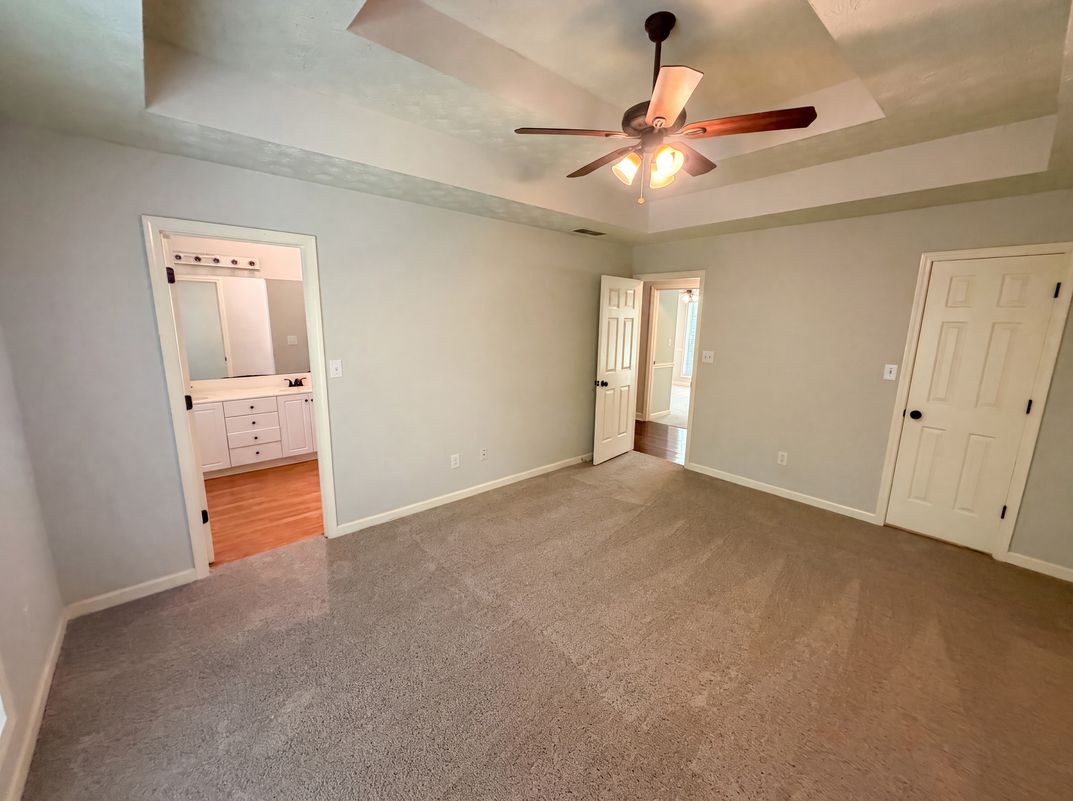 Photo 4 of 24 of 245 Mary Lynn Ln, Newnan, GA