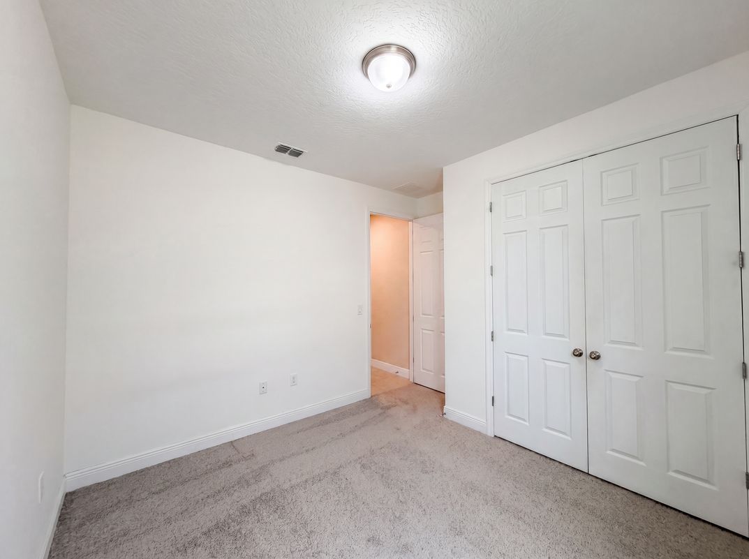 Photo 18 of 21 of 528 Bellissimo Pl, Howey In The Hills, FL