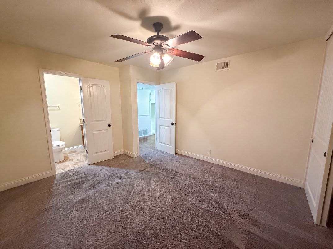 Photo 15 of 27 of 2605 Waterton Way, Sacramento, CA