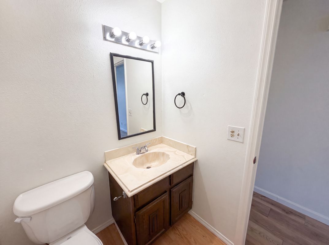Photo 7 of 18 of 9867 Lane St, Thornton, CO