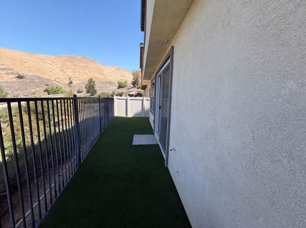 Photo 27 of 30 of 3885 Iron Mountain Cir, Jurupa Valley, CA