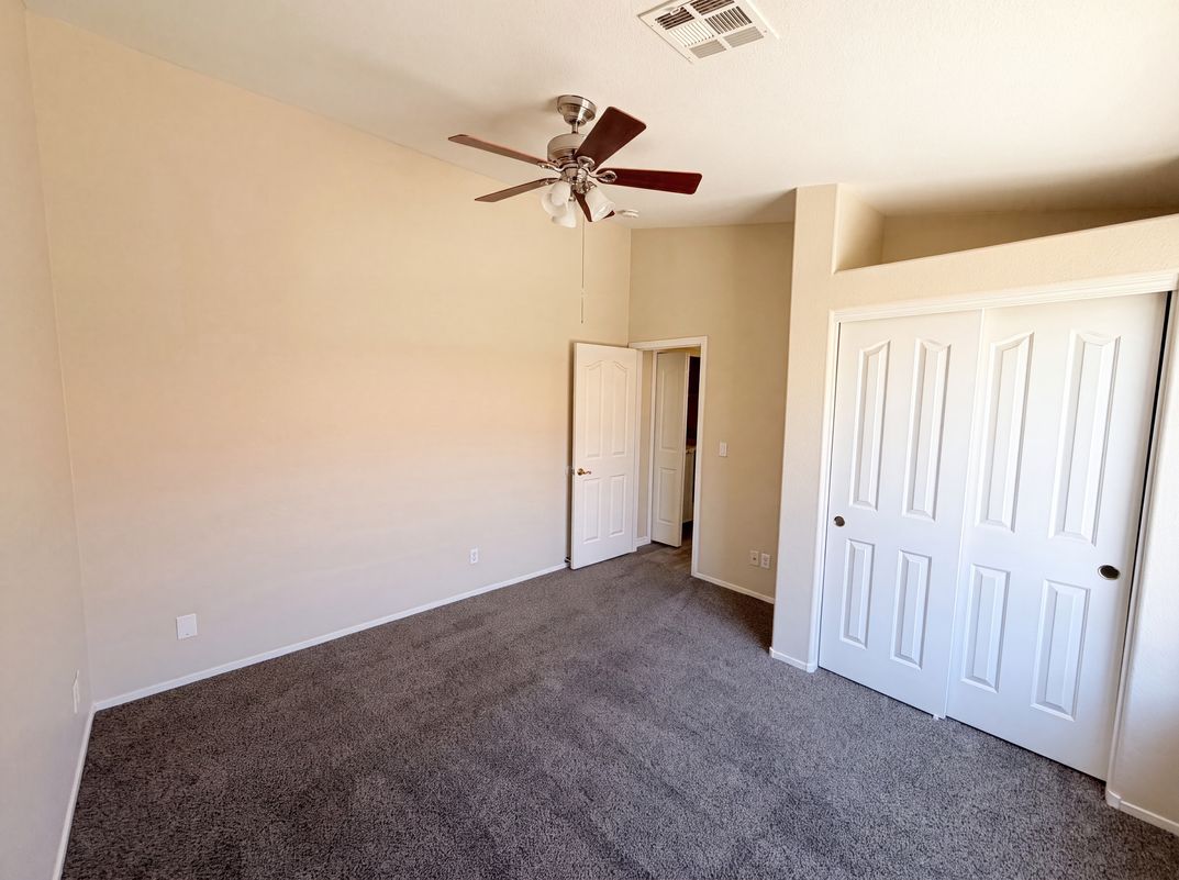 Photo 7 of 41 of 7912 Quill Gordon Ave, Las Vegas, NV